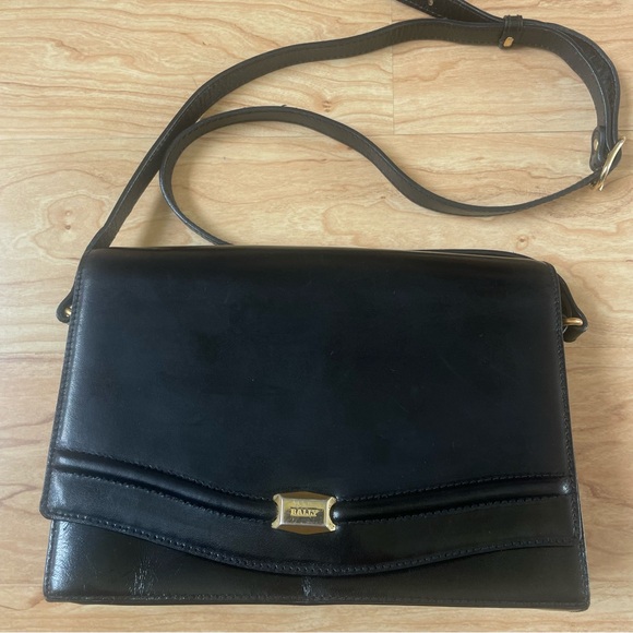 |Bally| Vintage Crossbody Black Leather Shoulder Bag - Picture 1 of 14